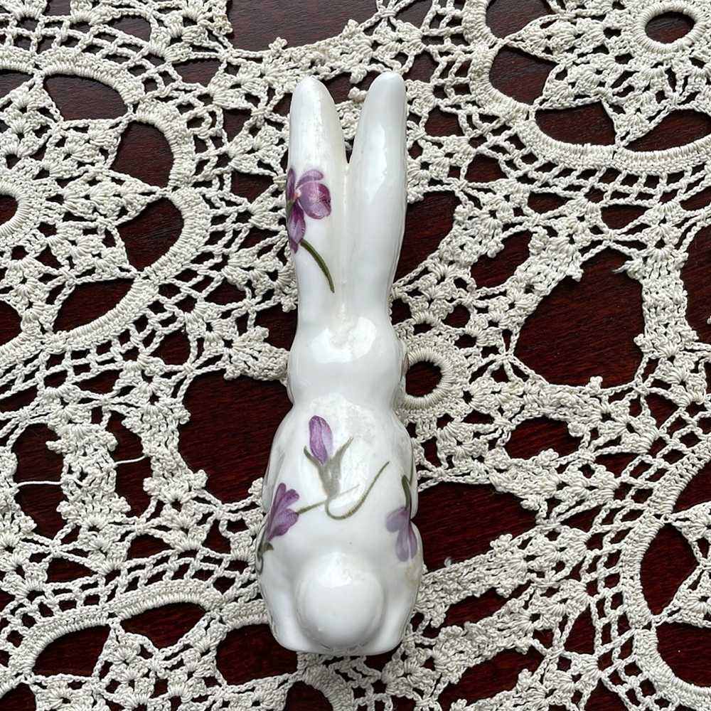 Porcelain Small Bunny - Picture 4 of 5